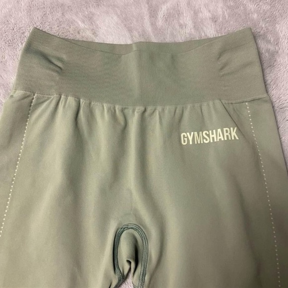 Gymshark Medium Leggings - Picture 2 of 5
